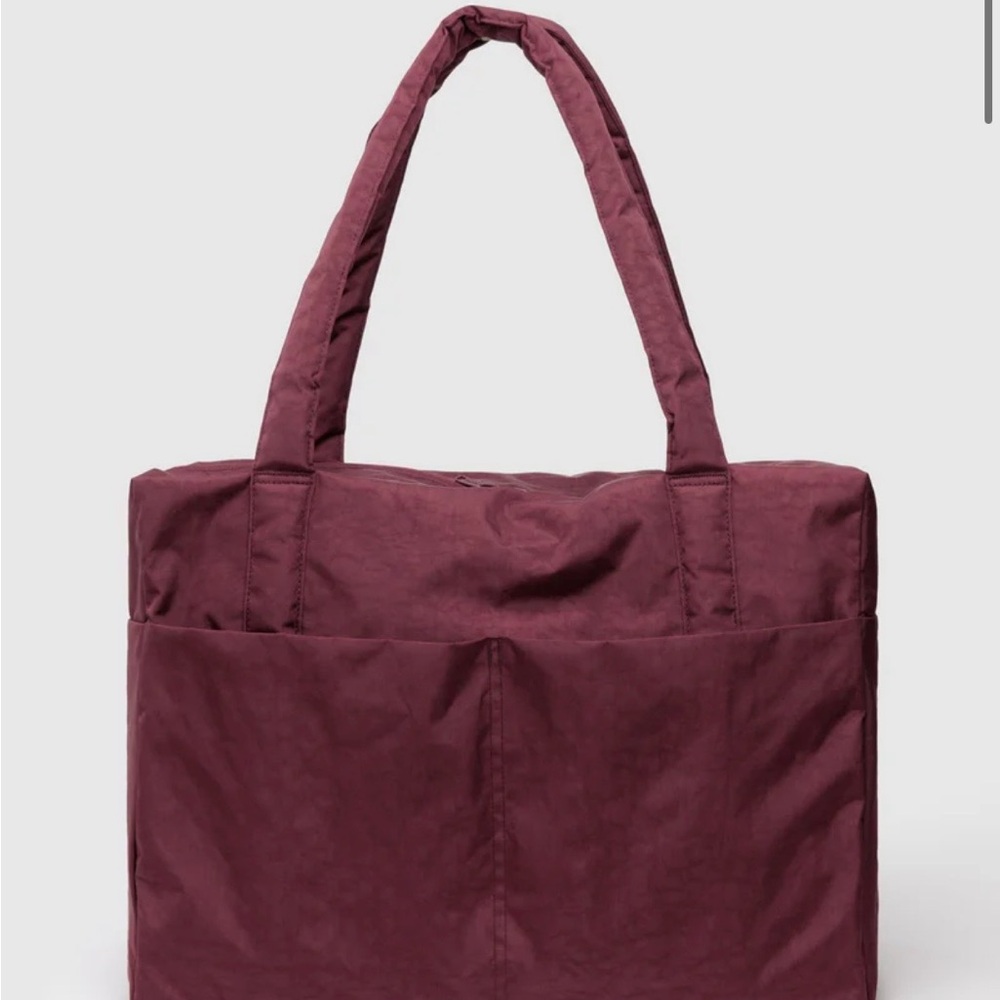 BAGGU Small Cloud Carry On Bag in MAHOGANY
